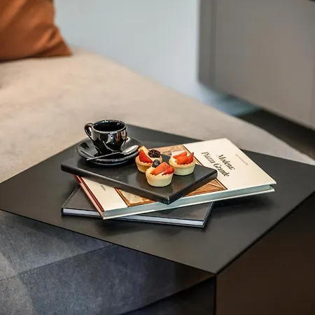 Emilia Apartment *