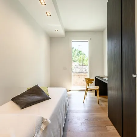 Emilia Apartment